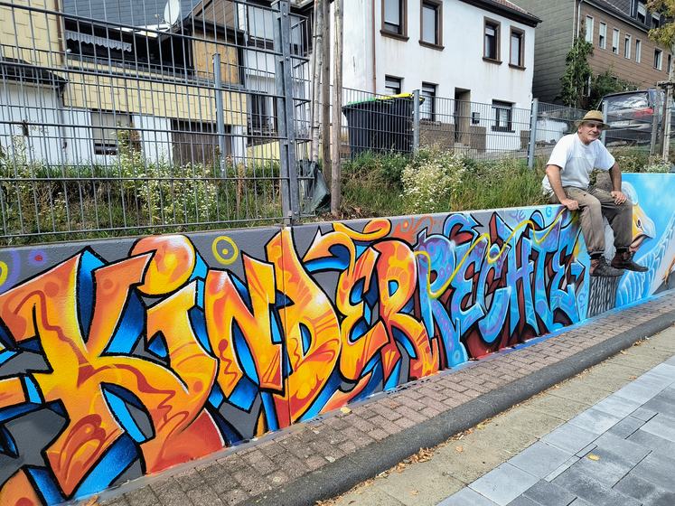 Graffiti-Schriftzug „Kinderrechte“