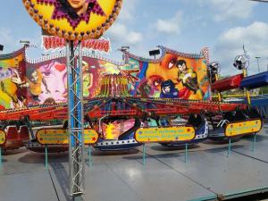 Airbrush (Basis-Lack) - Gestaltung für Fahrgeschäft